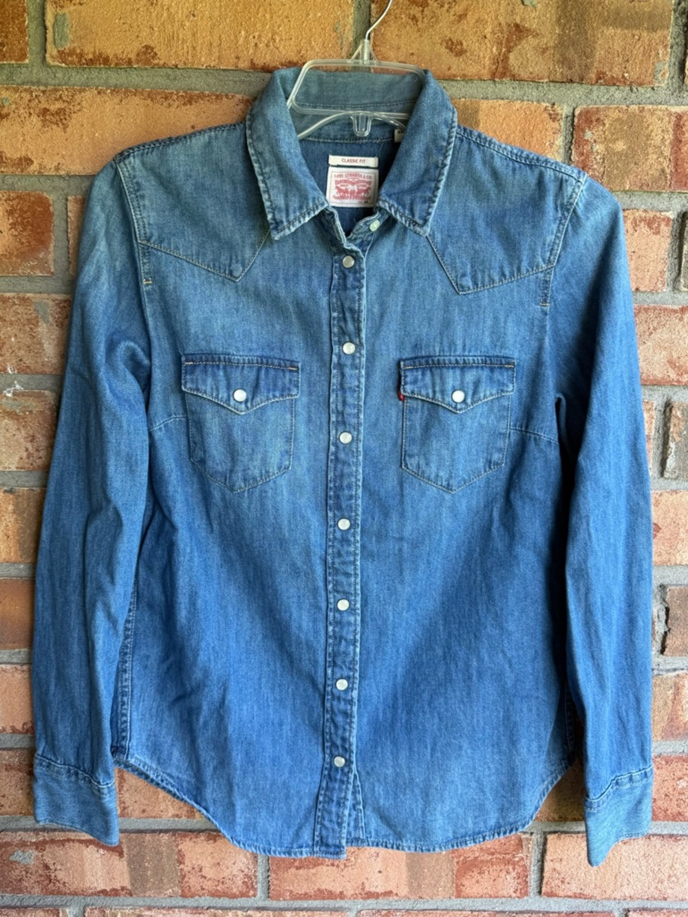 Levi's Ultimate Western Long Sleeve Denim Shirt Classic Fit Pearl Snap Buttons - Picture 2 of 6
